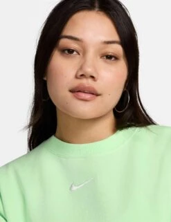 Nike Sportswear Phoenix Fleece Sweatshirt - Vapor Green/Sail -The Sports Edit Store nike sportswear phoenix fleece sweatshirt vapor green sail dq5761 376 6