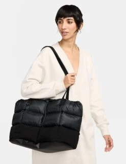Nike Sportswear Puffle Tote Bag - Black/Anthracite/White -The Sports Edit Store nike sportswear puffle tote bag black anthracite white fz1316 010 7