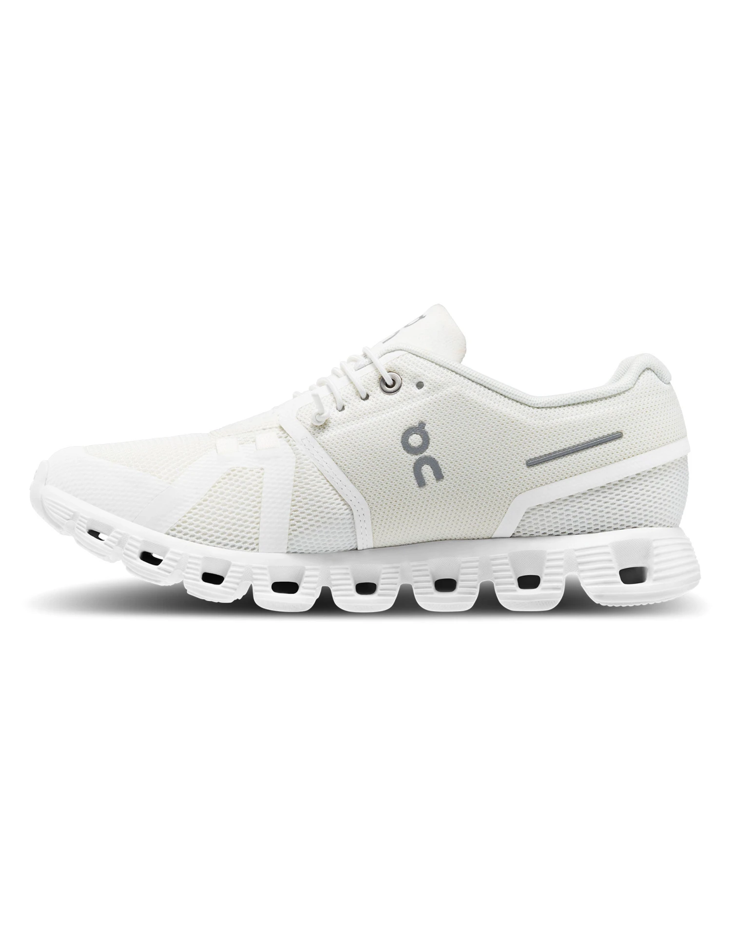 On Running Cloud 5 Undyed - White/White 5 On Running Cloud 5 Undyed - White/White - Image 3