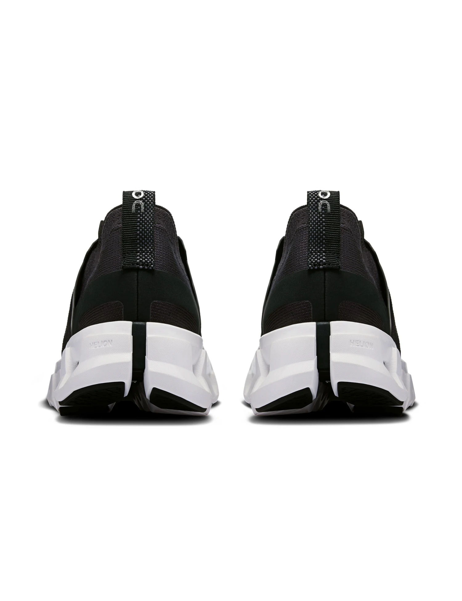 On Running Cloudswift 4 - Black/White 5 On Running Cloudswift 4 - Black/White - Image 3