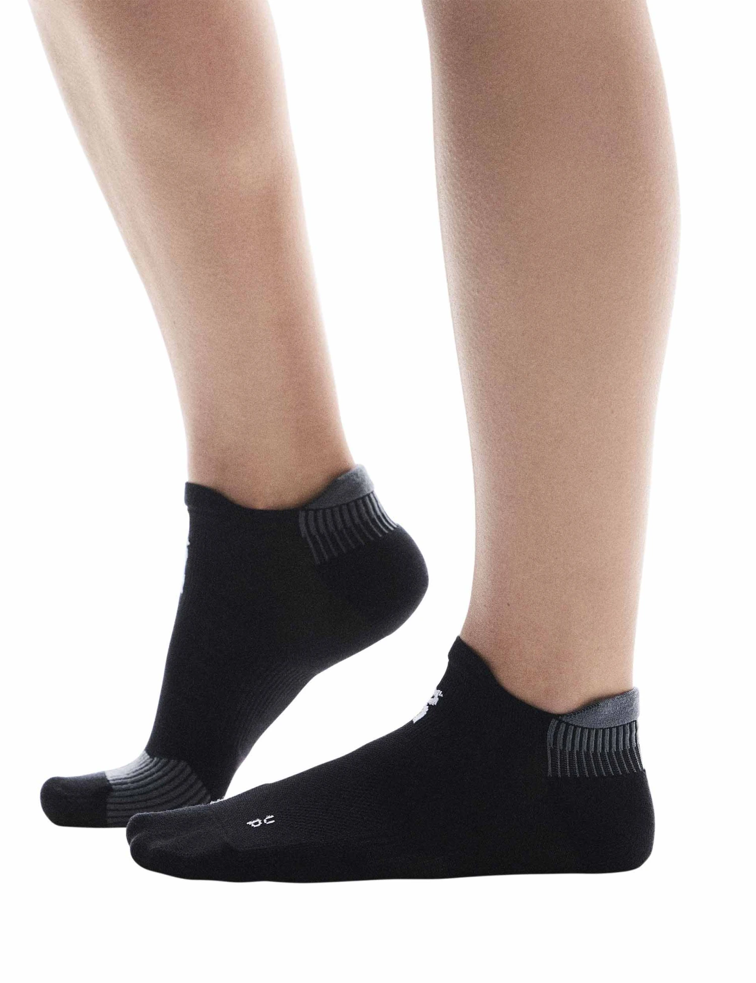 On Running Performance Run Sock Low - Black/Eclipse 5 On Running Performance Run Sock Low - Black/Eclipse - Image 3