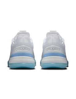 On Running The Roger Advantage Pro - White/Chambray -The Sports Edit Store on running shoes womens the roger advantage pro white chambray 3wf10180753 5