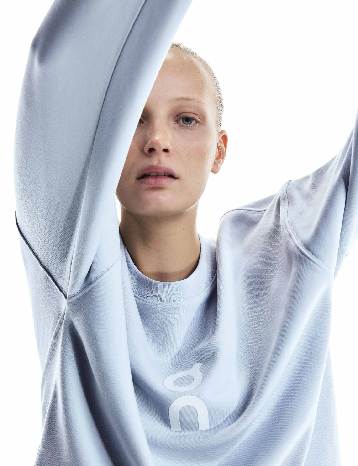 On Running Club Crew - Arctic 5 On Running Club Crew - Arctic - Image 3