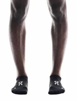 On Running Core Run Sock Low 2P - Black Performance Socks -The Sports Edit Store on running w core run sock low 2p black 2uf10080553 4