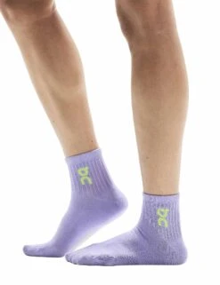 On Running Logo Sock Mid 3-Pack - Orchid/Comet -The Sports Edit Store on running w logo sock mid 3p orchid comet 2uf10523891 3