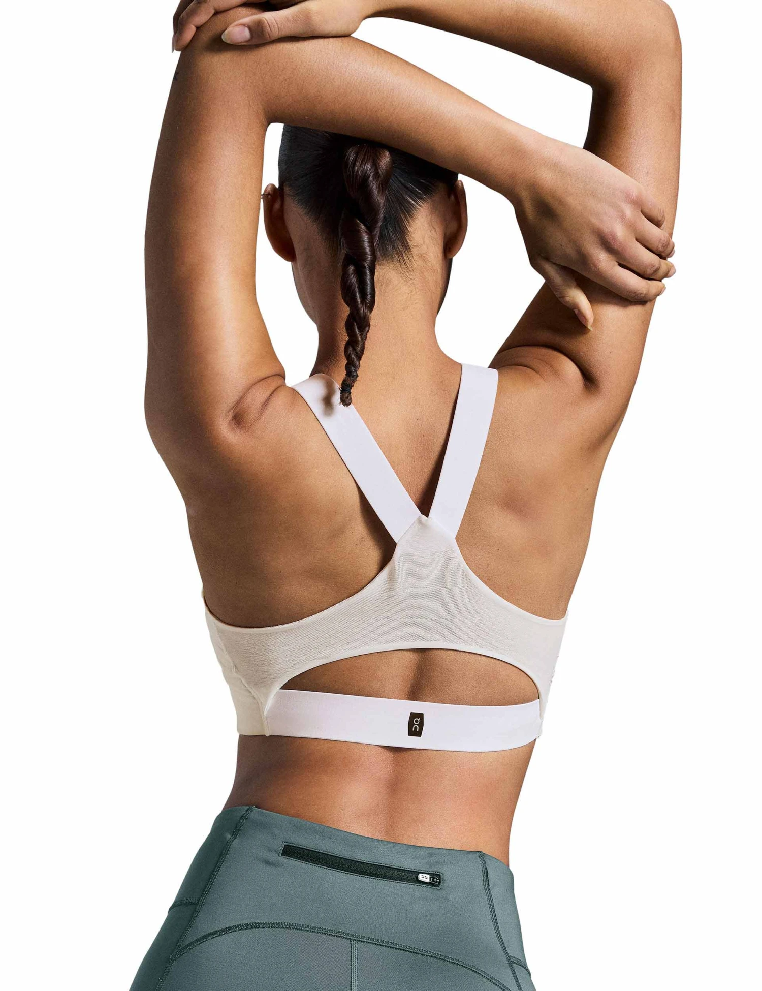 On Running Performance Flex Bra - White 4 On Running Performance Flex Bra - White - Image 2