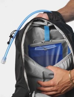 Salomon Trailblazer 20 Hiking & Urban Backpack - Black/Alloy -The Sports Edit Store salomon trailblazer 20 black alloy lc2182600 3