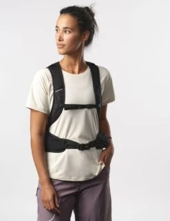 Salomon Trailblazer 20 Hiking & Urban Backpack - Black/Alloy -The Sports Edit Store salomon trailblazer 20 black alloy lc2182600 7