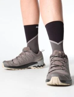 Salomon XA Pro 3D V9 Gore-Tex - Plum Kitten/Black/Gull -The Sports Edit Store salomon xa pro 3d v9 gore tex plum black gull l47744500 8