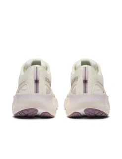 Saucony Triumph 22 - Vanilla -The Sports Edit Store saucony triumph 22 vanilla s10964 145 5