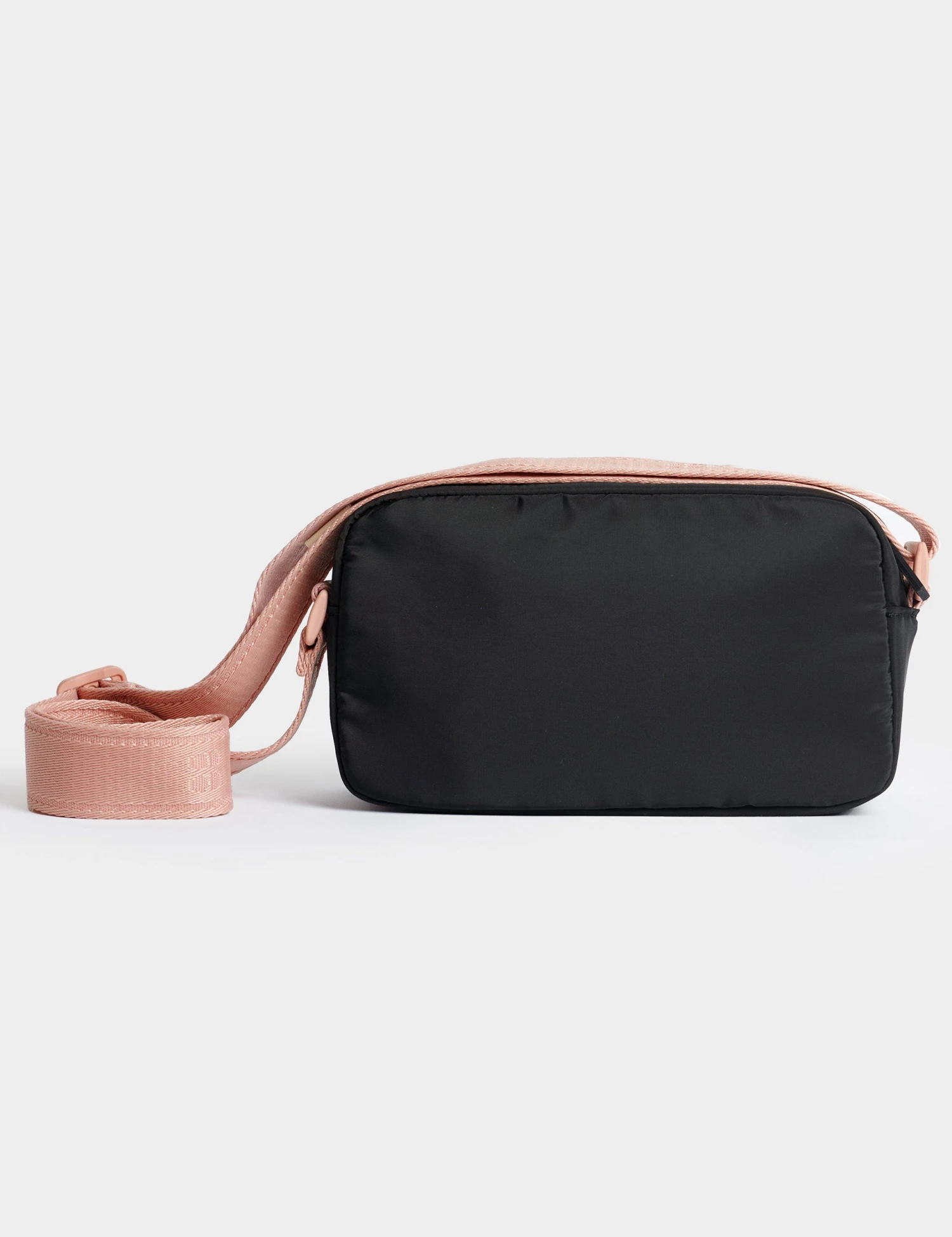 Sweaty Betty All Day Crossbody - Black 4 Sweaty Betty All Day Crossbody - Black - Image 2