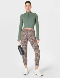 Sweaty Betty Athlete Crop Seamless Gym Zip Up - Cool Forest Green 16 Sweaty Betty Athlete Crop Seamless Gym Zip Up - Cool Forest Green -The Sports Edit Store sweaty betty athlete crop seamless gym zip up cool forest green sb9288 8