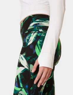 Sweaty Betty Athlete Crop Seamless Gym Zip Up - Lily White -The Sports Edit Store sweaty betty athlete crop seamless gym zip up lily white sb9288 5