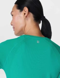 Sweaty Betty Athlete Seamless Gym Long Sleeve Top - Gem Green -The Sports Edit Store sweaty betty athlete seamless gym long sleeve top green sb6547 3