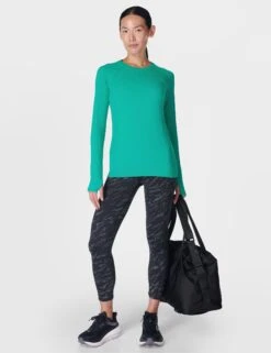 Sweaty Betty Athlete Seamless Gym Long Sleeve Top - Gem Green -The Sports Edit Store sweaty betty athlete seamless gym long sleeve top green sb6547 6