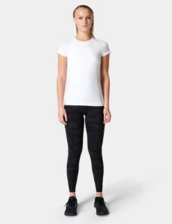 Sweaty Betty Athlete Seamless Gym T-Shirt - White -The Sports Edit Store sweaty betty athlete seamless gym t shirt white sb6546 4