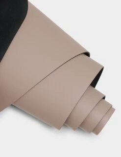 Sweaty Betty Balance Yoga Mat - Dusk Beige -The Sports Edit Store sweaty betty balance yoga mat dusk beige sb9861 3