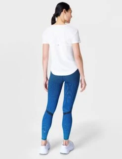 Sweaty Betty Breathe Easy Running T-Shirt - White 9 Sweaty Betty Breathe Easy Running T-Shirt - White -The Sports Edit Store sweaty betty breathe easy running t shirt white sb9121 2
