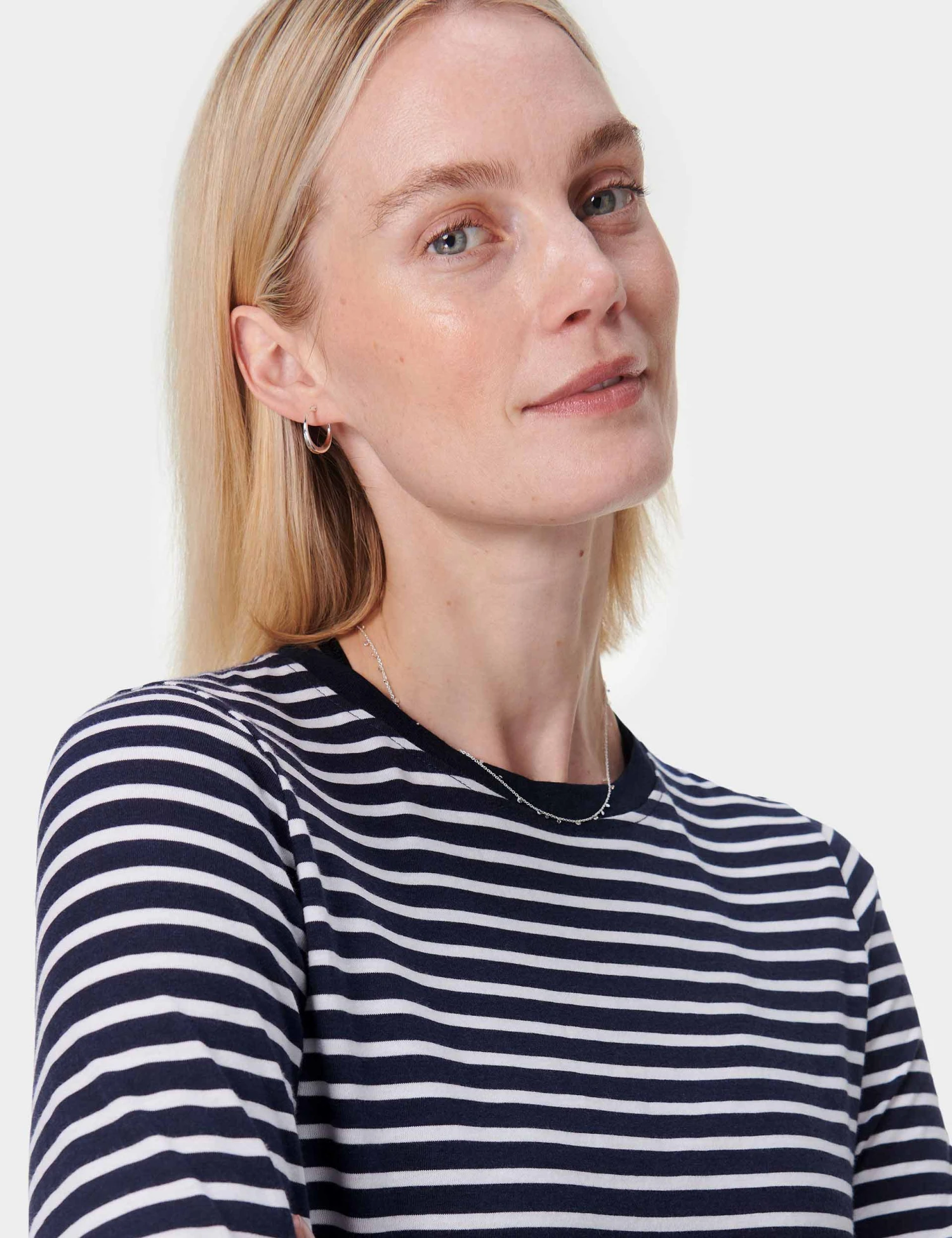 Sweaty Betty Essential Long Sleeve T-Shirt - Navy Blue White Stripe 5 Sweaty Betty Essential Long Sleeve T-Shirt - Navy Blue White Stripe - Image 3