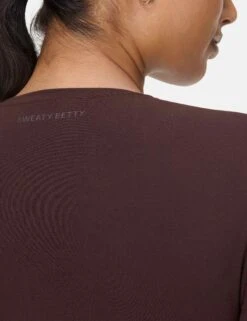 Sweaty Betty Essential Sculpt Long Sleeve Top - Sable Brown -The Sports Edit Store sweaty betty essential sculpt ls top sable brown sb9818 3