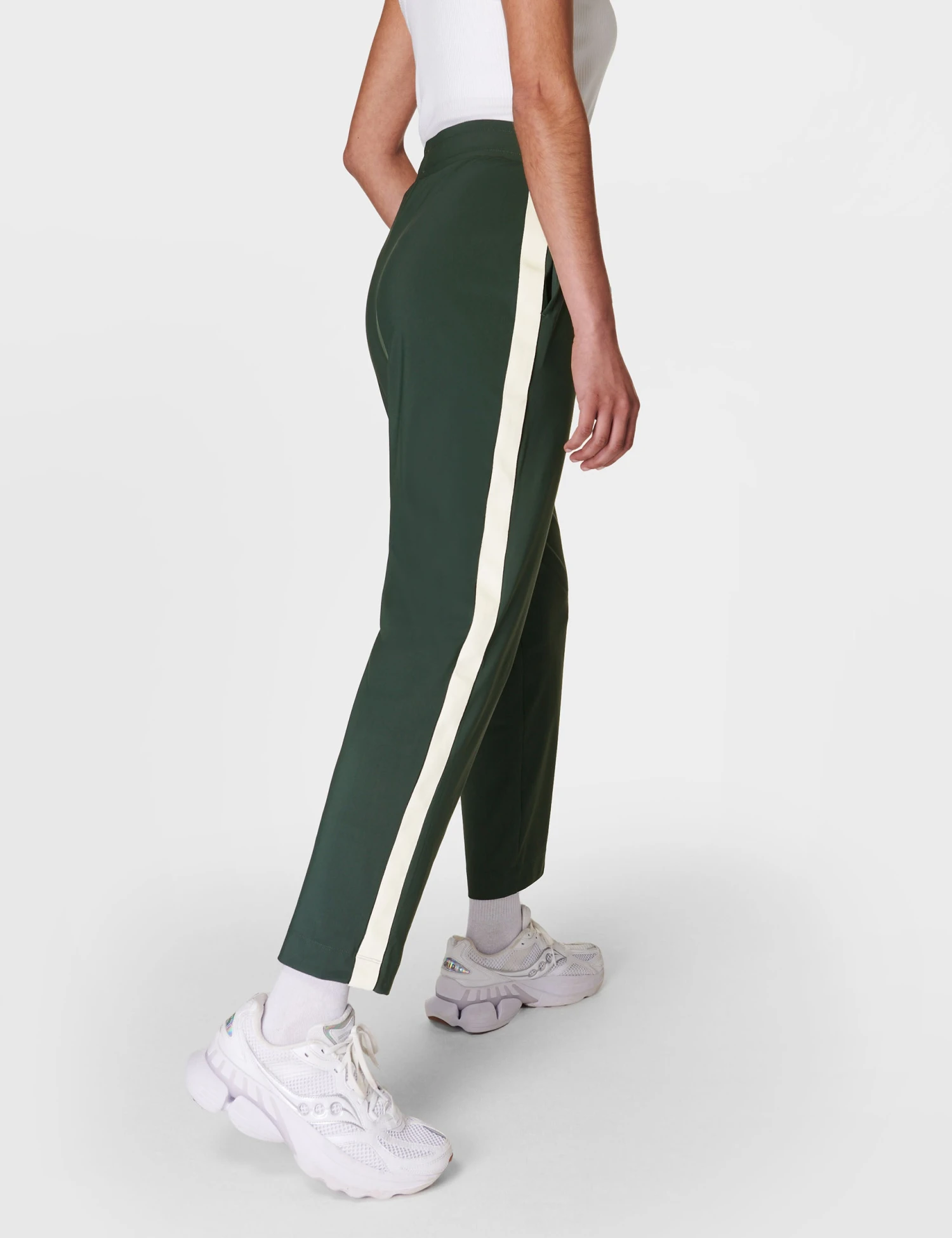 Sweaty Betty Explorer Side Stripe Trouser - Trek Green 7 Sweaty Betty Explorer Side Stripe Trouser - Trek Green - Image 5