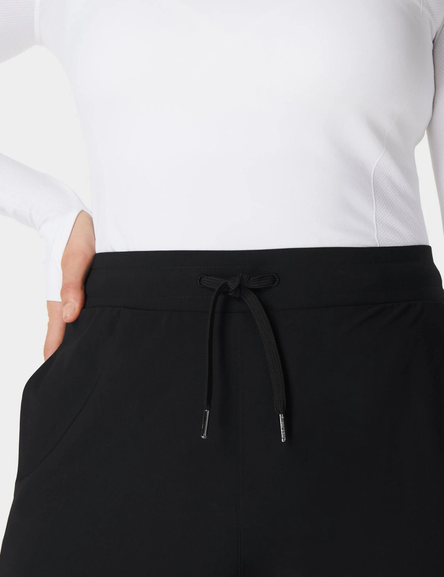 Sweaty Betty Explorer Trousers 25" - Black 5 Sweaty Betty Explorer Trousers 25" - Black - Image 3