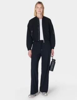 Sweaty Betty Explorer Wide Leg Trouser - Black 12 Sweaty Betty Explorer Wide Leg Trouser - Black -The Sports Edit Store sweaty betty explorer wide leg trouser black sb10182p 5