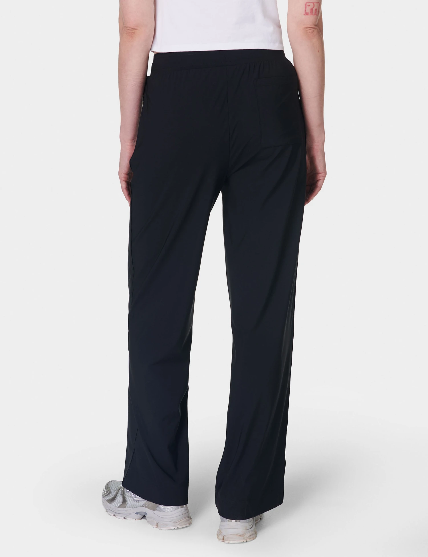 Sweaty Betty Explorer Wide Leg Trouser - Black 4 Sweaty Betty Explorer Wide Leg Trouser - Black - Image 2