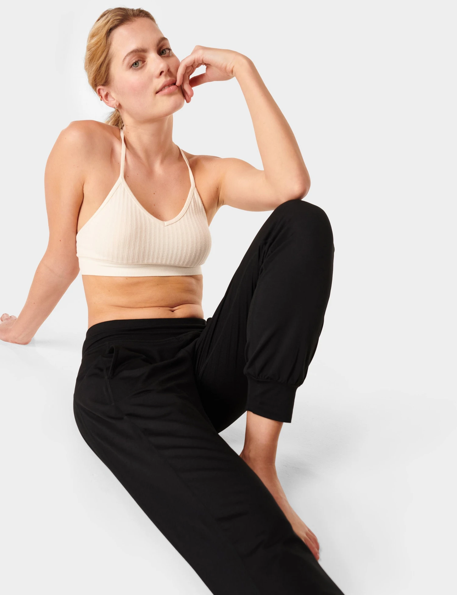 Sweaty Betty Gary Yoga Pants - Black 8 Sweaty Betty Gary Yoga Pants - Black - Image 6