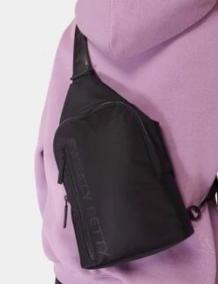 Sweaty Betty Motion Sling Bag in Black - Versatile Crossbody 14 Sweaty Betty Motion Sling Bag in Black - Versatile Crossbody -The Sports Edit Store sweaty betty motion sling bag black sb9306 3