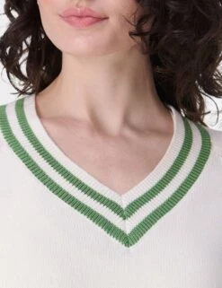 Sweaty Betty Off Court V-Neck Jumper - Lily White -The Sports Edit Store sweaty betty off court v neck jumper lily white sb10221 3