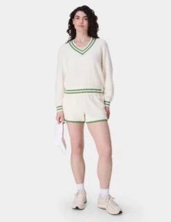 Sweaty Betty Off Court V-Neck Jumper - Lily White -The Sports Edit Store sweaty betty off court v neck jumper lily white sb10221 6