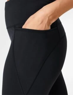 Sweaty Betty Power Cropped Gym Leggings - Black 10 Sweaty Betty Power Cropped Gym Leggings - Black -The Sports Edit Store sweaty betty power cropped gym leggings black sb4564p 4