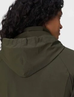 Sweaty Betty Pro Run Water Resistant Run Jacket - Nori Green 13 Sweaty Betty Pro Run Water Resistant Run Jacket - Nori Green -The Sports Edit Store sweaty betty pro run water resistant run jacket nori green sb9886 4