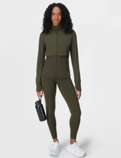 Sweaty Betty Pro Run Water Resistant Run Jacket - Nori Green 16 Sweaty Betty Pro Run Water Resistant Run Jacket - Nori Green -The Sports Edit Store sweaty betty pro run water resistant run jacket nori green sb9886 7