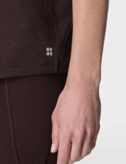 Sweaty Betty Soft Flow Strappy Back Boxy Tee - Sable Brown -The Sports Edit Store sweaty betty soft flow strappy back boxy tee sable brown sb10135 3