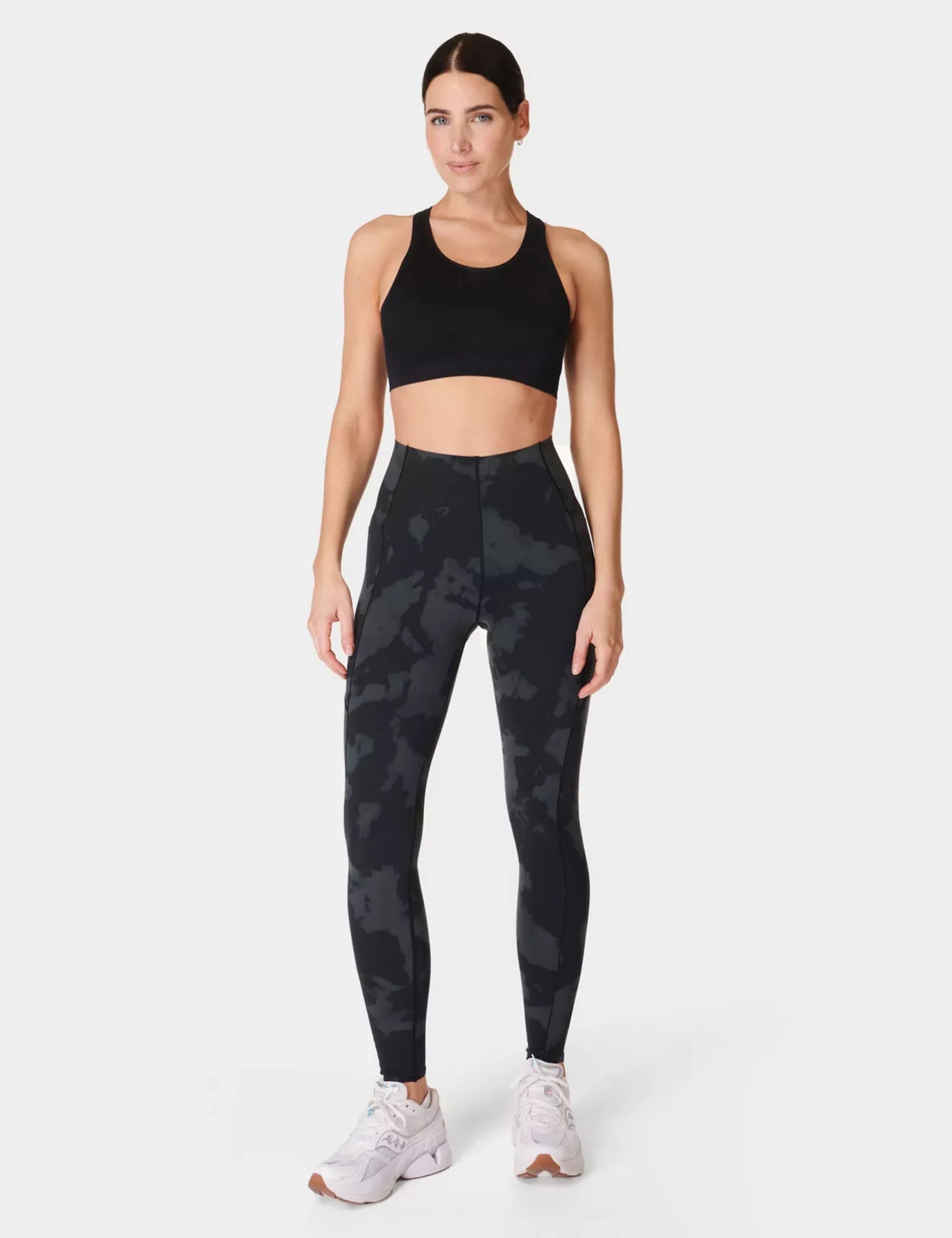 Sweaty Betty Stamina Seamless Sports Bra - Black 8 Sweaty Betty Stamina Seamless Sports Bra - Black - Image 6