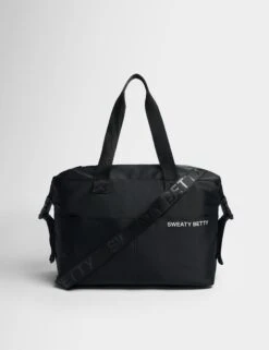 Sweaty Betty Strive Gym Bag in Black