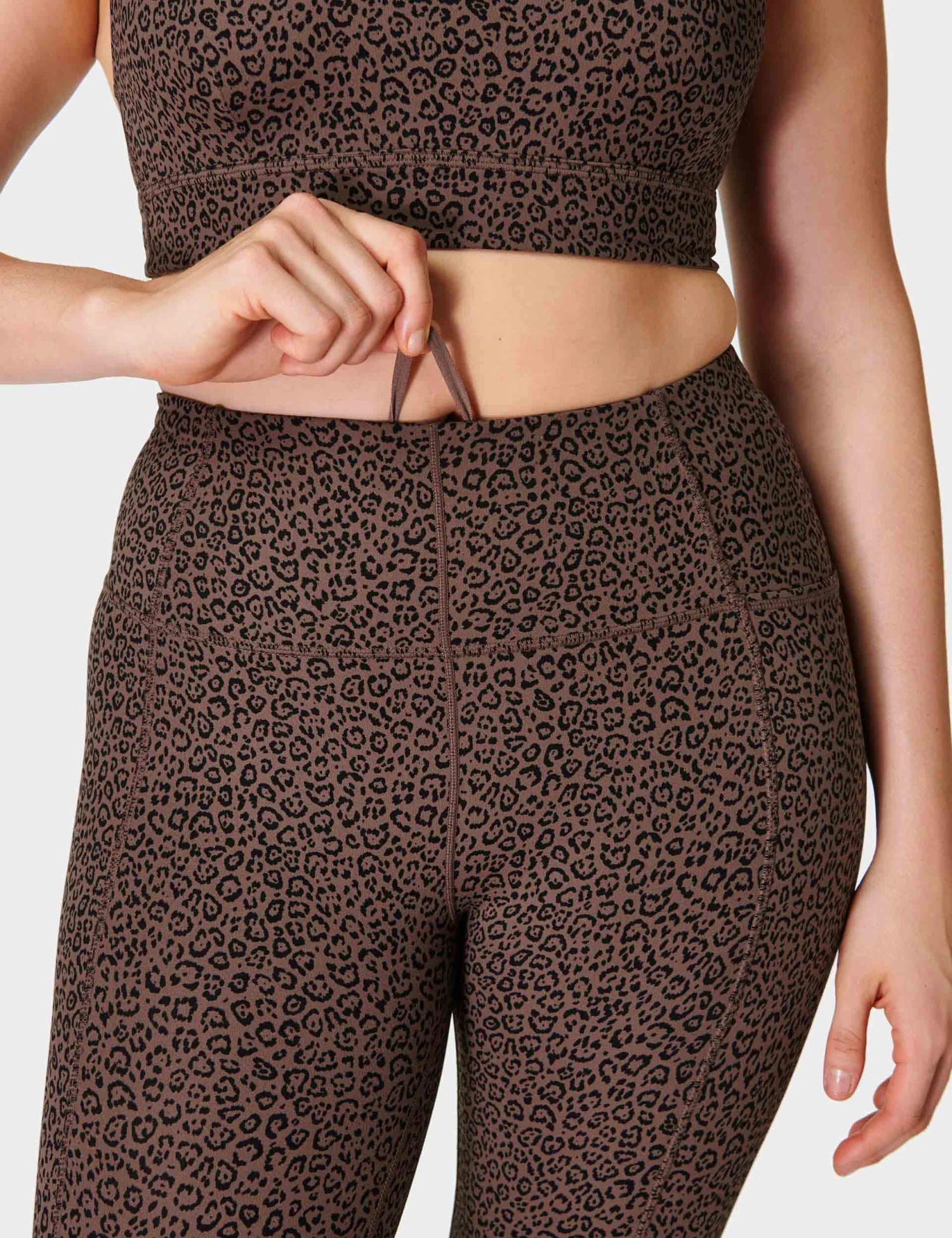 Sweaty Betty Super Soft 7/8 Yoga Leggings - Brown Leopard Marking Print 5 Sweaty Betty Super Soft 7/8 Yoga Leggings - Brown Leopard Marking Print - Image 3