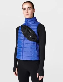 Sweaty Betty Swiftie Trail Bumbag - Matte Black Running Waist Pack 11 Sweaty Betty Swiftie Trail Bumbag - Matte Black Running Waist Pack -The Sports Edit Store sweaty betty swiftie trail bumbag black sb8107 2