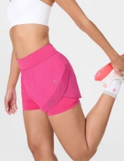 Sweaty Betty Tempo Run Shorts - Fuchsia Pink -The Sports Edit Store sweaty betty tempo run shorts fuchsia pink sb8828 4
