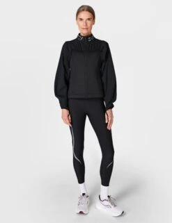 Sweaty Betty Therma Boost Kinetic Run Jacket - Black 9 Sweaty Betty Therma Boost Kinetic Run Jacket - Black -The Sports Edit Store sweaty betty therma boost kinetic run jacket black sb9357 3