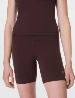 Sweaty Betty The Ultimate Studio Set - Sable Brown -The Sports Edit Store sweaty betty ultimate studio 6in shorts sable brown sb10173r 1 1
