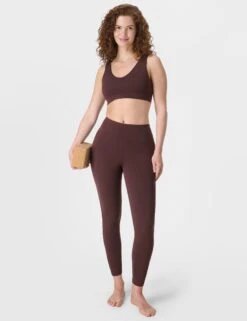 Sweaty Betty Ultimate Studio Voop Bra - Sable Brown 12 Sweaty Betty Ultimate Studio Voop Bra - Sable Brown -The Sports Edit Store sweaty betty ultimate studio voop bra sable brown sb10037 8