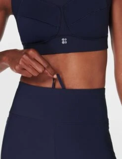 Sweaty Betty Zero Gravity 7/8 Illuminate Running Tight - Navy Blue 12 Sweaty Betty Zero Gravity 7/8 Illuminate Running Tight - Navy Blue -The Sports Edit Store sweaty betty zero gravity 7 8 illuminate running tight navy blue sb910378 4274 3