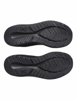 Under Armour Pursuit 4 Running Shoes - Black Performance Footwear -The Sports Edit Store under armour pursuit 4 running shoes black 3028261 002 5