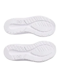 Under Armour Pursuit 4 Running Shoes - White/Metallic Silver -The Sports Edit Store under armour pursuit 4 running shoes white silver 3028261 101 5