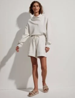 Varley Alder Short - Ivory Marl -The Sports Edit Store varley alder short ivory marl VAR00980 2