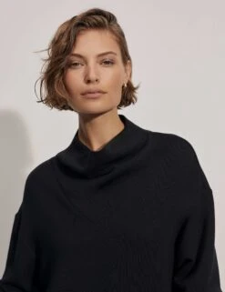 Varley Betsy Sweat - Black -The Sports Edit Store varley betsy sweat black VAR00979 6