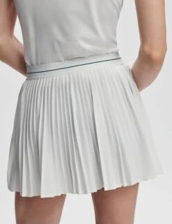 Varley Clemency Mid Rise Skort 13.5" - White -The Sports Edit Store varley clemency mid rise skort 13 5in white var02608 4